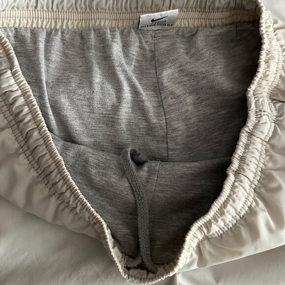 Vintage Nike Track Pants Womens Small Windbreaker Grey Lined Baggy Y2K Cream 90s - Picture 13 of 13